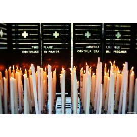 Cierge à la Grotte de Lourdes