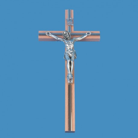 Crucifix en bois