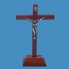 Crucifix sur socle