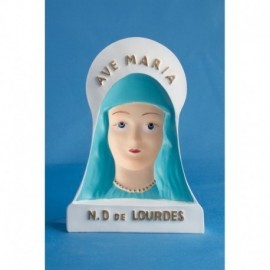 Vierge qui suit du regard